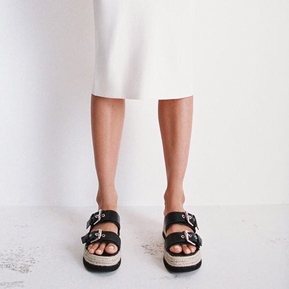 Zara (VGUC) | Black Leather Wedges Slip Sandals with Buckle and Platform - Picture 1 of 16